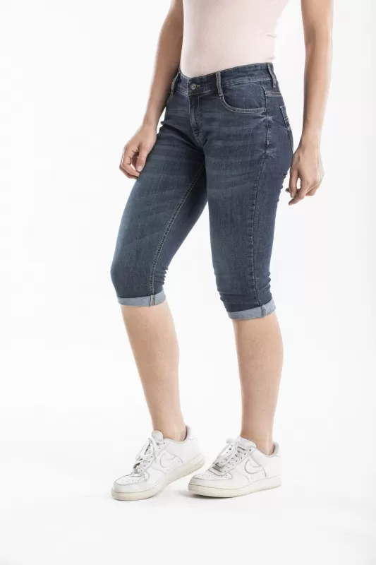 Jeans a Pinocchietto Vestibilità Slim Faika