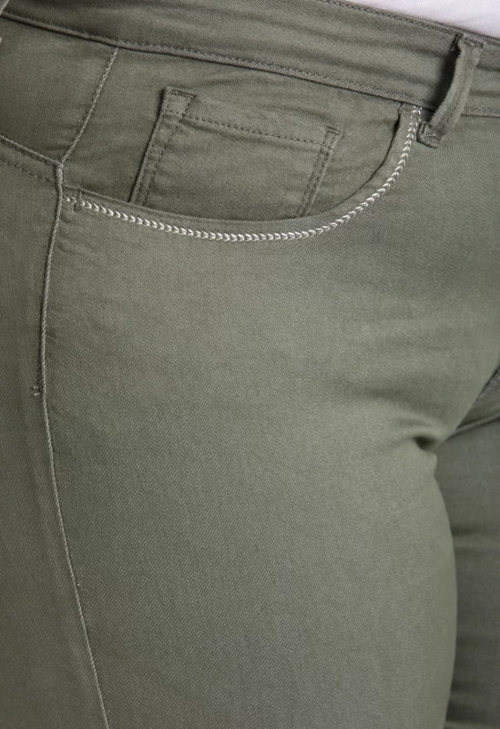 Jeans slim coupe ajustée taille haute stretch