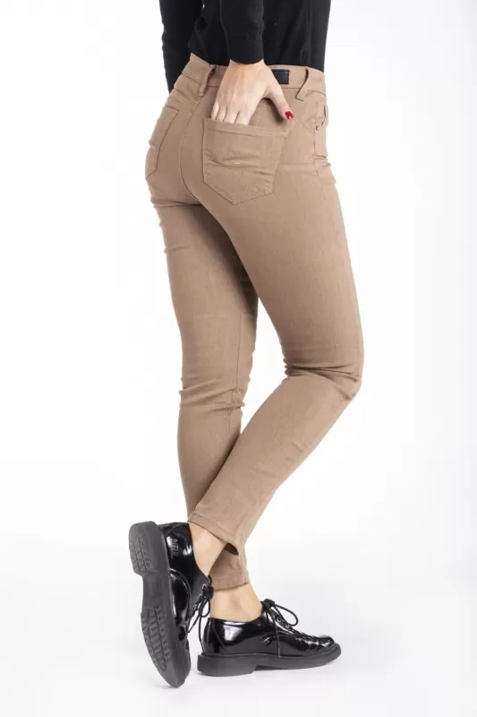 Pantalone colorato da donna in denim slim push up CAPIRA