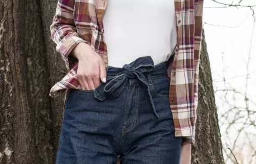 Jeans da donna vestibilità Mom-fit - ONOR