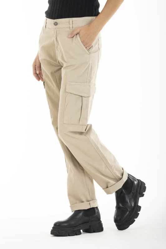 Pantalon stretch coupe cargo BABE