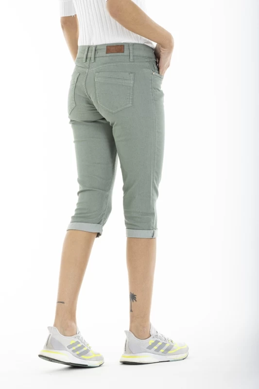 Pantacourt coupe slim POEMY VERT